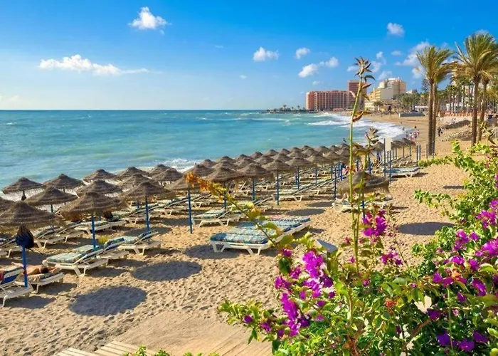Con Gran Terraza Junto A La Playa * Τορρεμολίνος