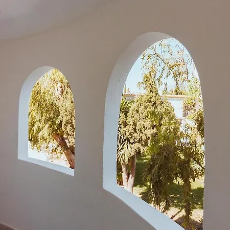 Con Gran Terraza Junto A La Playa * Торремолінос