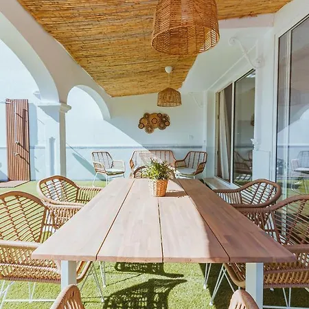 Con Gran Terraza Junto A La Playa Τορρεμολίνος