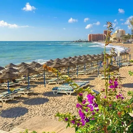 Con Gran Terraza Junto A La Playa * Τορρεμολίνος