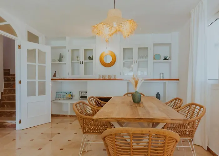 Con Gran Terraza Junto A La Playa Apartamento *