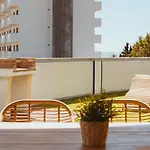 Con Gran Terraza Junto A La Playa Appartement